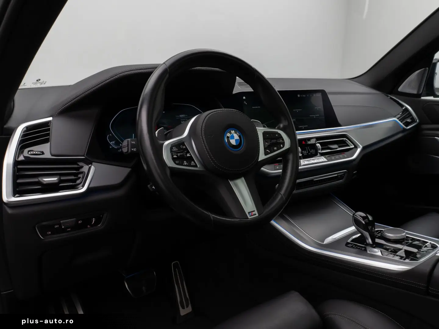 X5 xD45e M Sport Panorama Laser 360 HUD DAB B&W