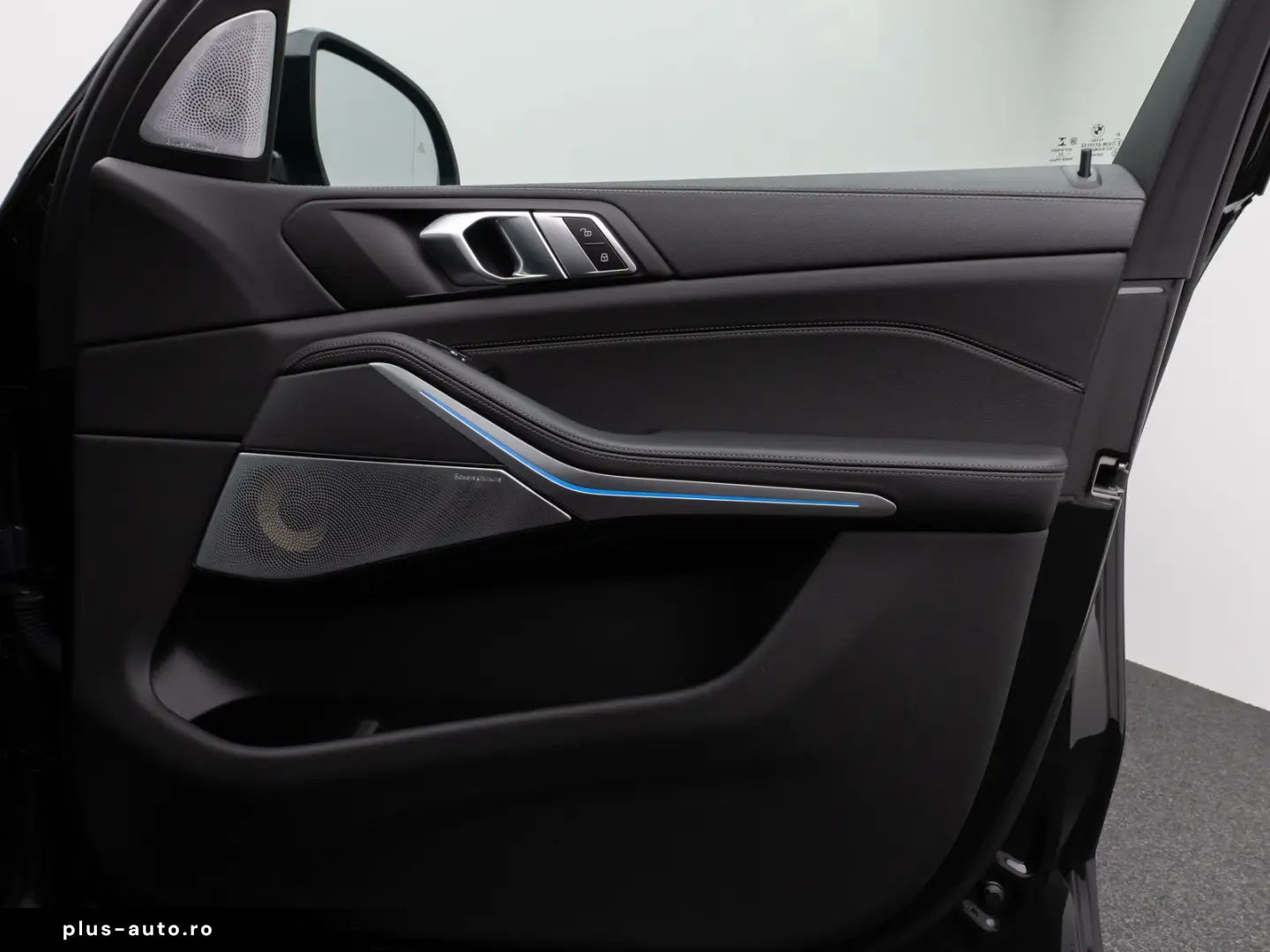 X5 xD45e M Sport Panorama Laser 360 HUD DAB B&W