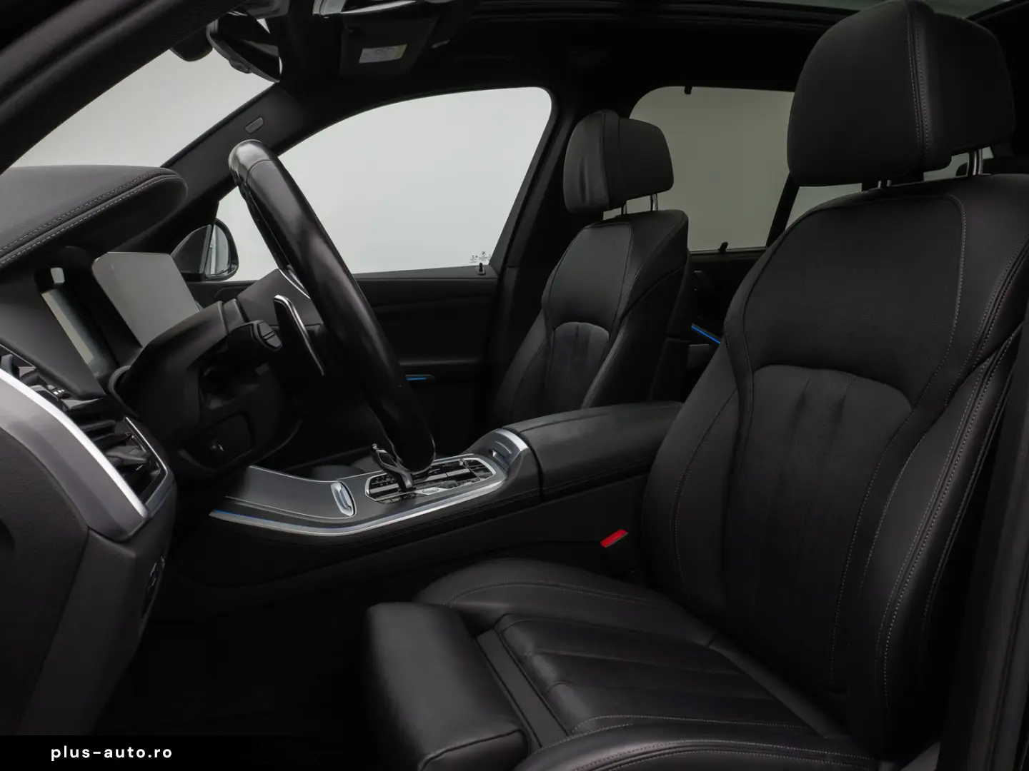 X5 xD45e M Sport Panorama Laser 360 HUD DAB B&W