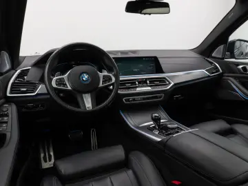 X5 xD45e M Sport Panorama Laser 360 HUD DAB B&W