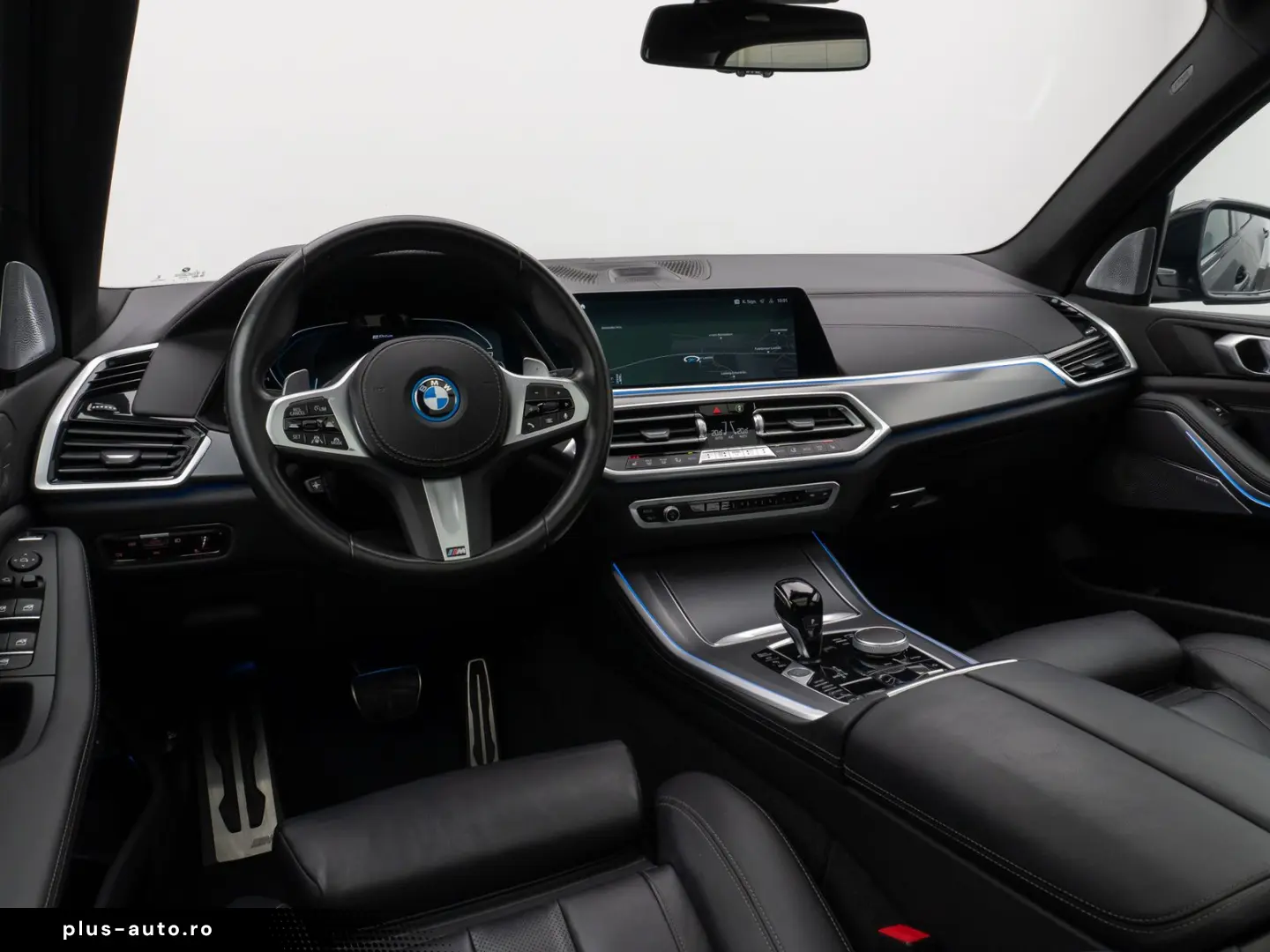 X5 xD45e M Sport Panorama Laser 360 HUD DAB B&W