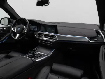 X5 xD45e M Sport Panorama Laser 360 HUD DAB B&W