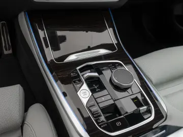 X5 xD50e M Sport Panorama 360 HUD DAB H K SoftCL