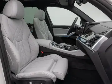 X5 xD50e M Sport Panorama 360 HUD DAB H K SoftCL