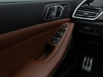 X5 xD30d M Sport Kamera Laser HUD DAB HiFi AHK