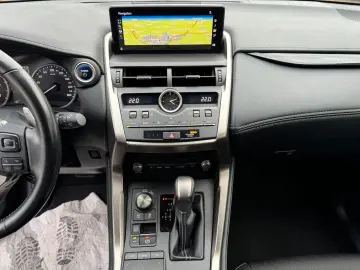 NX 300 h E-Four Business LED Kam Navi Keyless