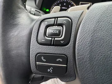 NX 300 h E-Four Business LED Kam Navi Keyless