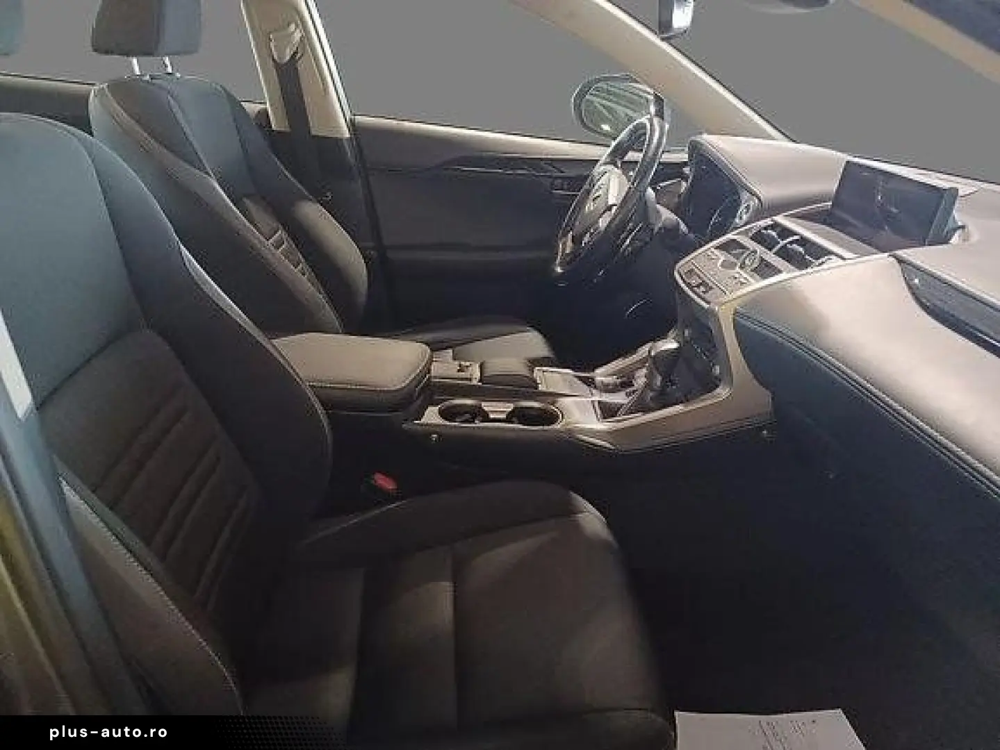 NX 300 2.5 HEV E-CVT Kamera ACC KeyLess LED