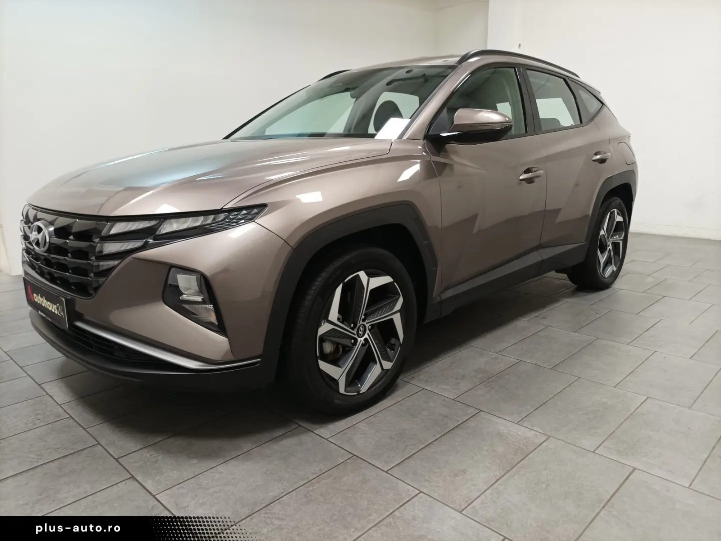 Tucson 1.6 T-GDI Basis 4WD Carplay PDC LED