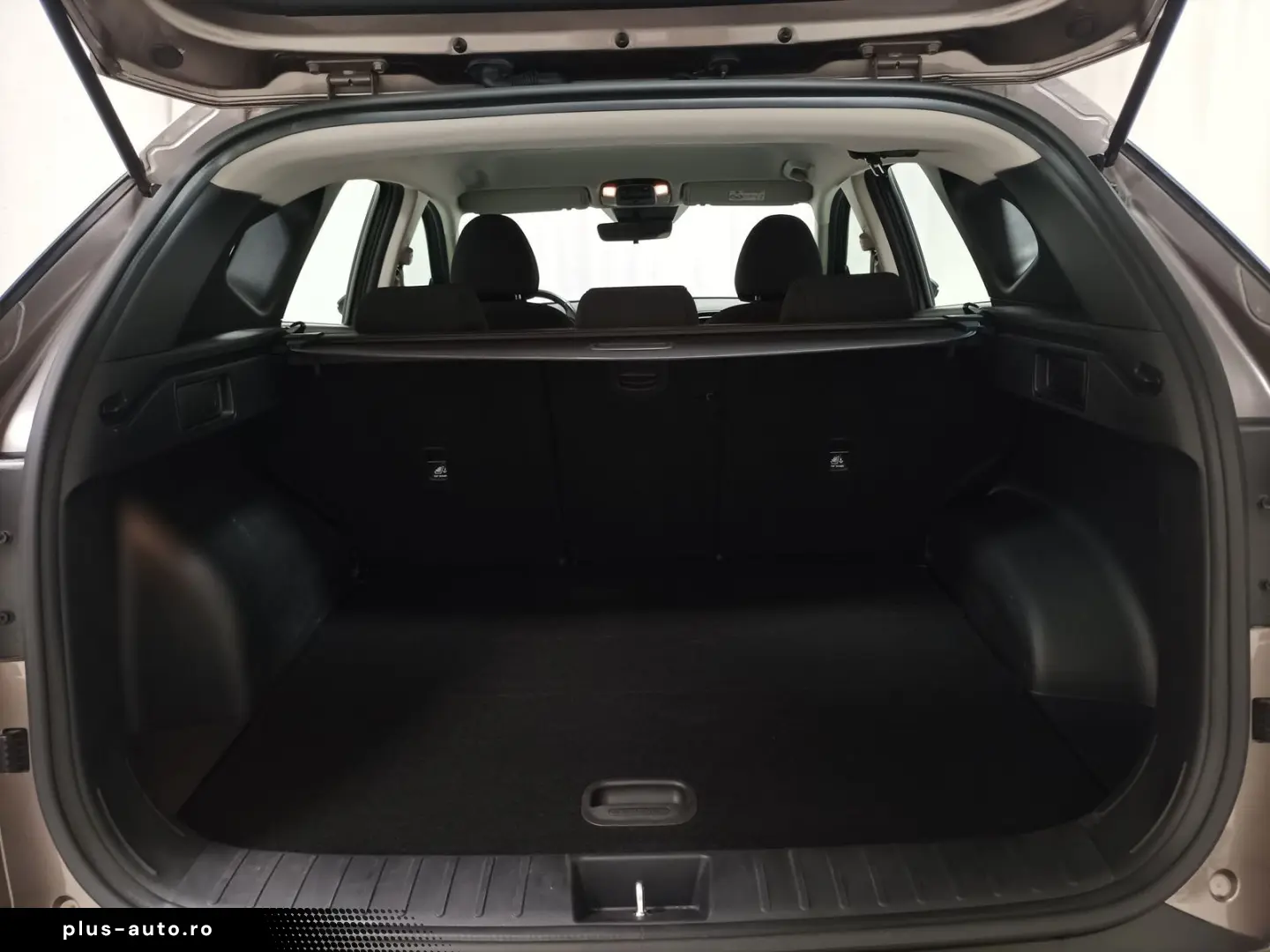 Tucson 1.6 T-GDI Basis 4WD Carplay PDC LED