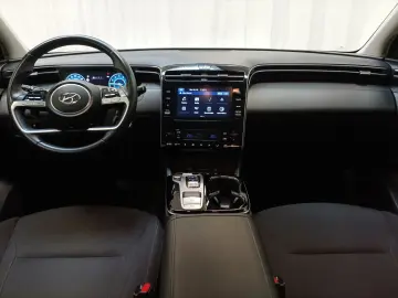Tucson 1.6 T-GDI Basis 4WD Carplay PDC LED
