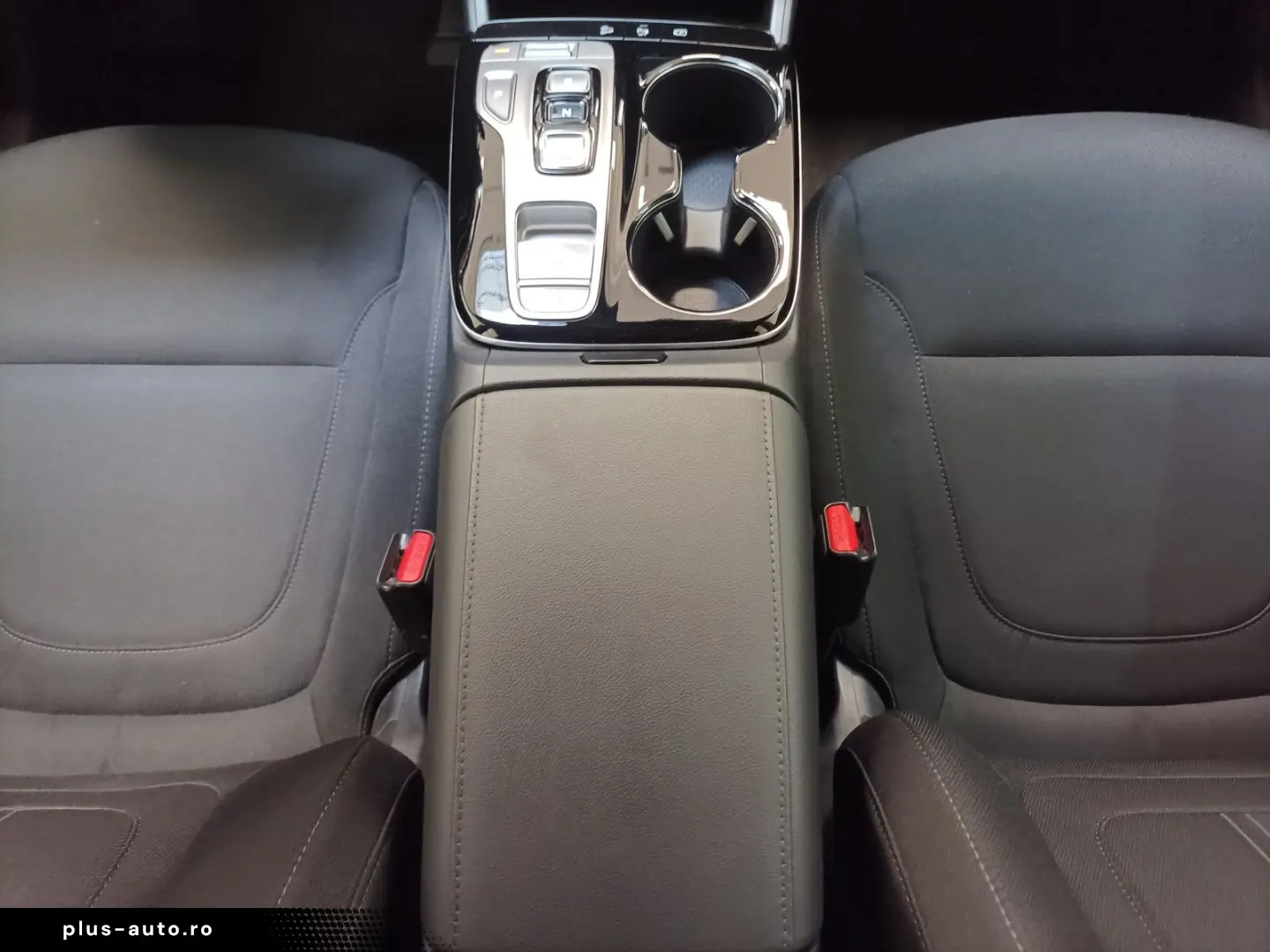 Tucson 1.6 T-GDI Basis 4WD Carplay PDC LED