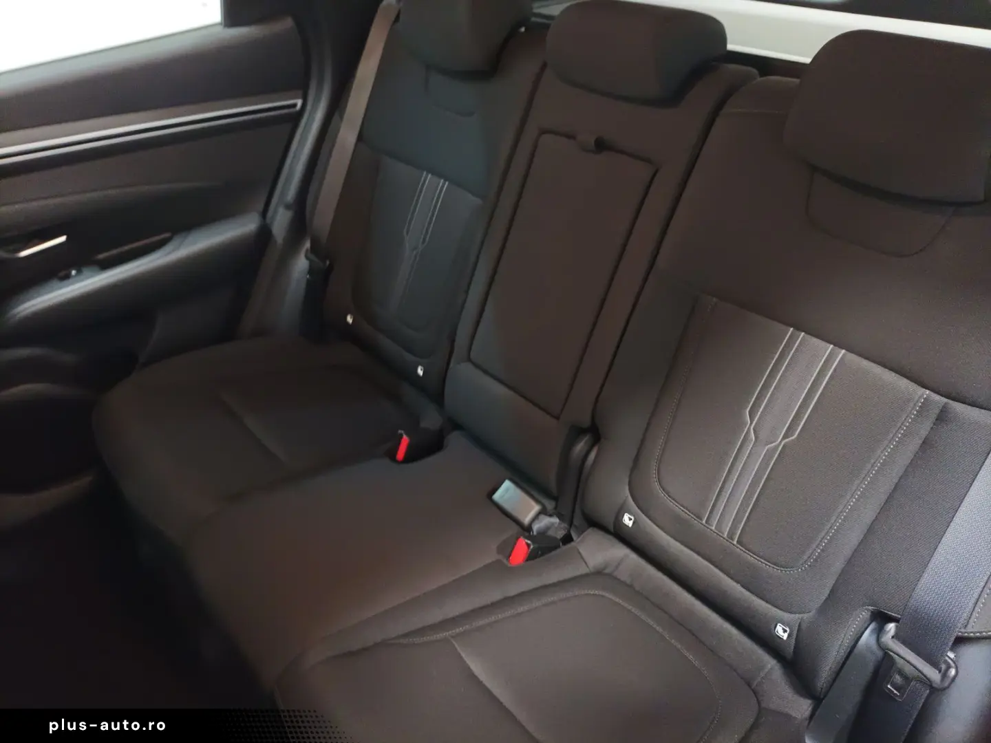 Tucson 1.6 T-GDI Basis 4WD Carplay PDC LED