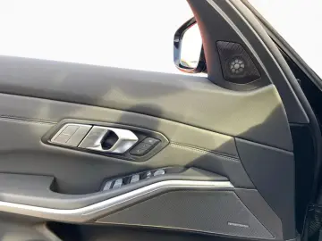 M3 Competition Lim LC-Prof HUD PA  H K Ad-Fw LED