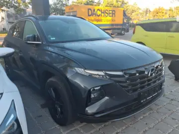 Tucson Trend Plug-In Hybrid 4WD 8-Fach