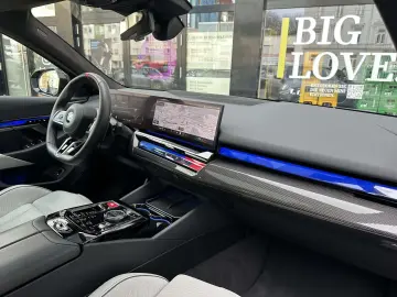 M5 Limousine DA Prof PA Prof Pano B&W HuD Lhz