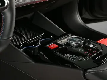 M5 AHK Panorama ACC B&W V-Max