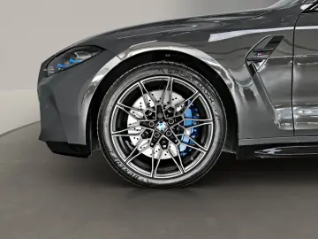 M4 Competition xDrive   Laser   Harman