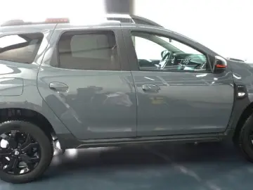 DACIA DUSTER 1.3 TCe 150CP Extreme 4WD