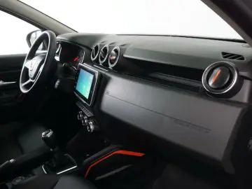 DACIA DUSTER 1.3 TCe 150CP Extreme 4WD