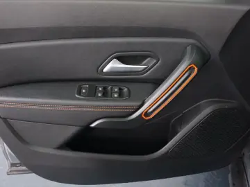 DACIA DUSTER 1.3 TCe 150CP Extreme 4WD