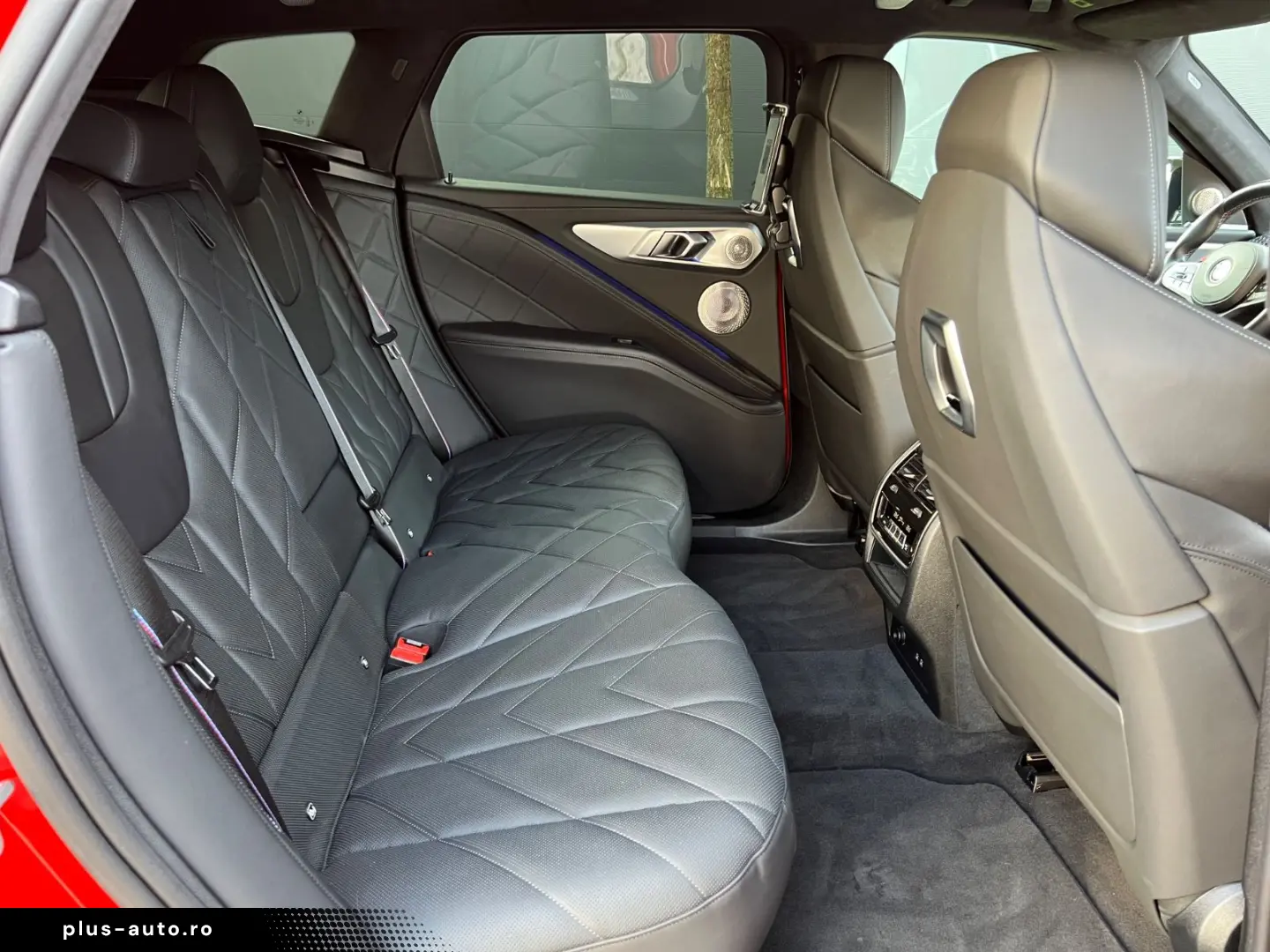 XM  B&W AHK DA  MASSAGE SOFTCLOSE 23  GARANTIE28