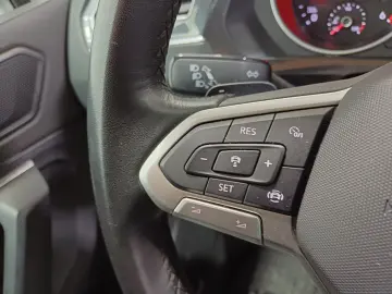 VW Tiguan Life 2 0 TDI SCR DSG 4Mot