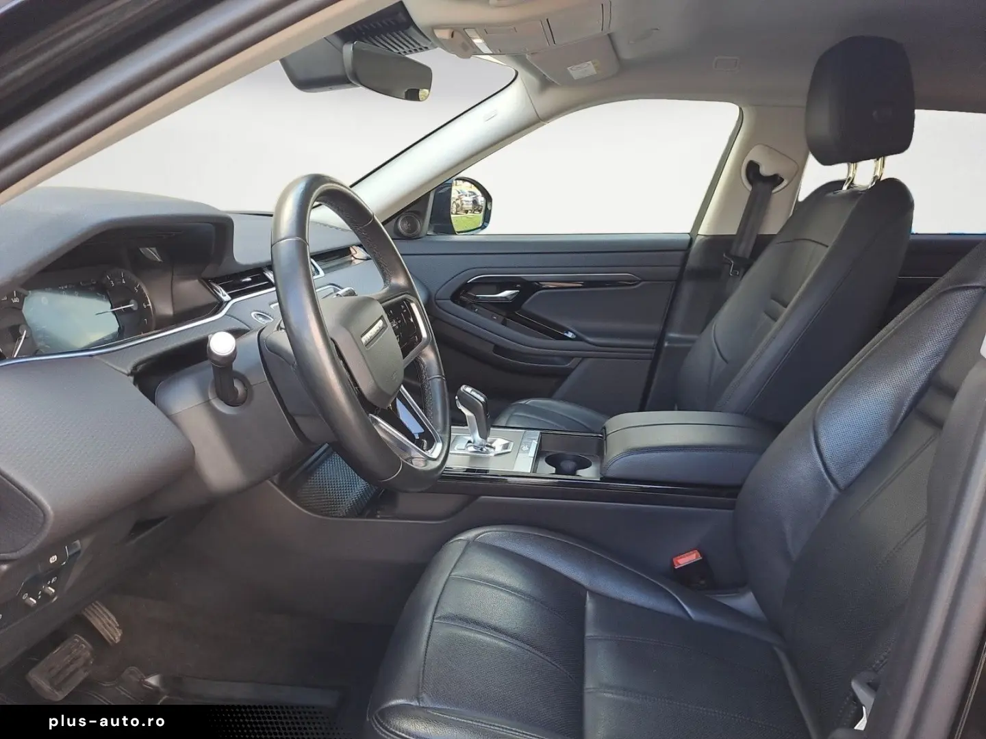 Range Rover Evoque P300e Bronze Collection AWD A