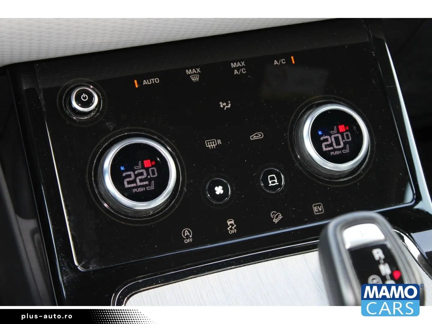 Range Rover Evoque R-Dynamic P300e Hybrid AHK CA