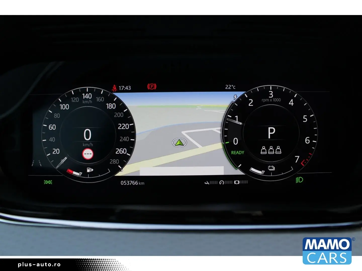 Range Rover Evoque R-Dynamic P300e Hybrid AHK CA