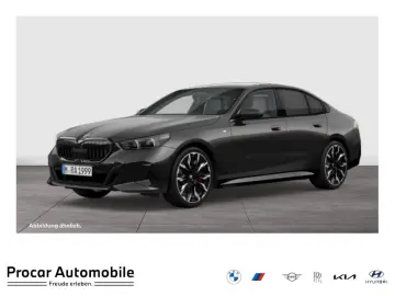 540d xDrive M SPORT PRO B&W AHK PANO STANDHZG