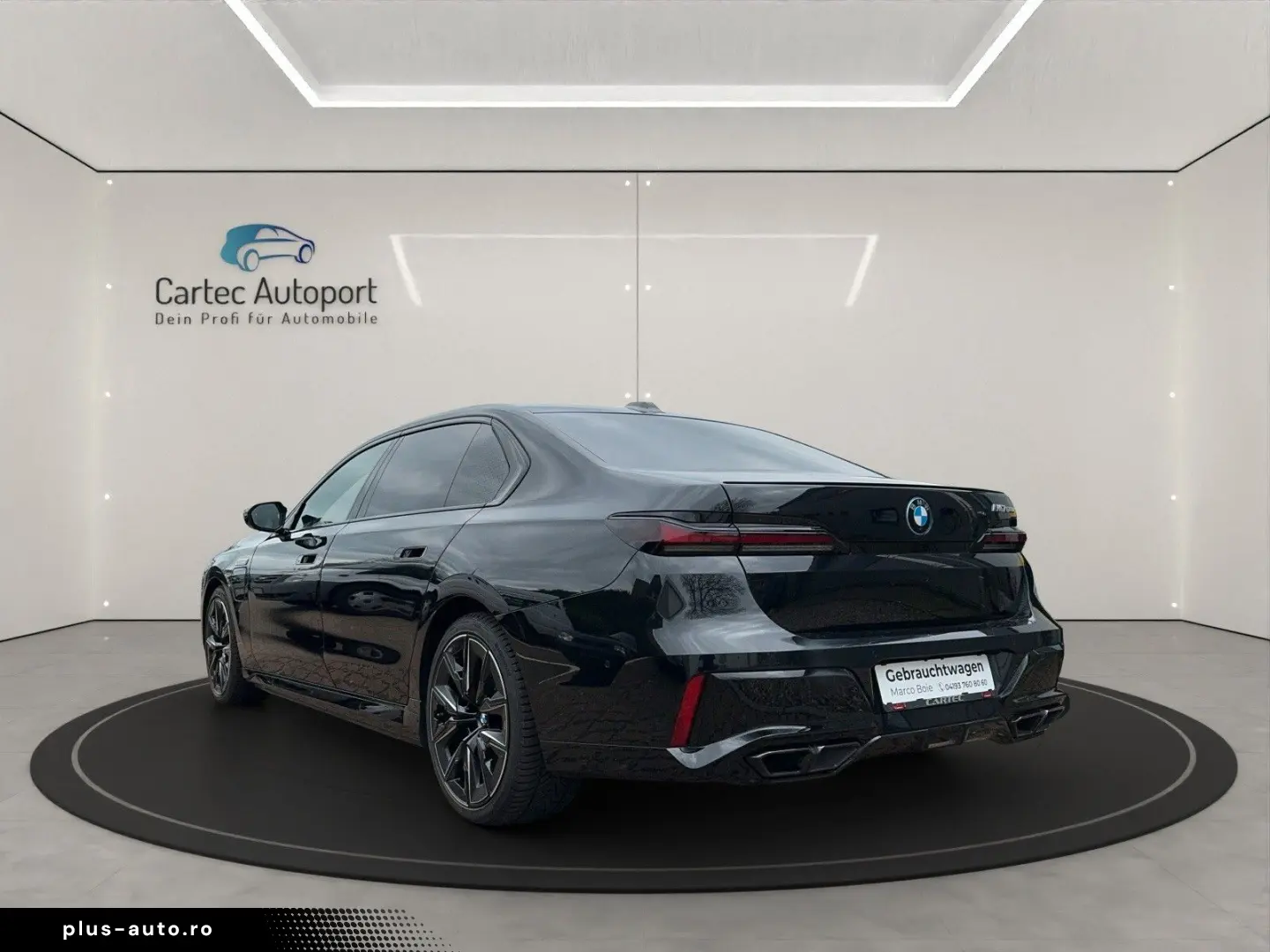 M760 e xDrive Pano B&W Executive Lounge mit TV