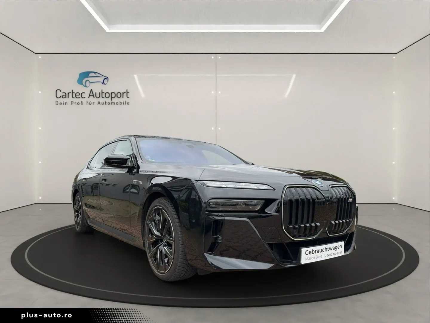 M760 e xDrive Pano B&W Executive Lounge mit TV