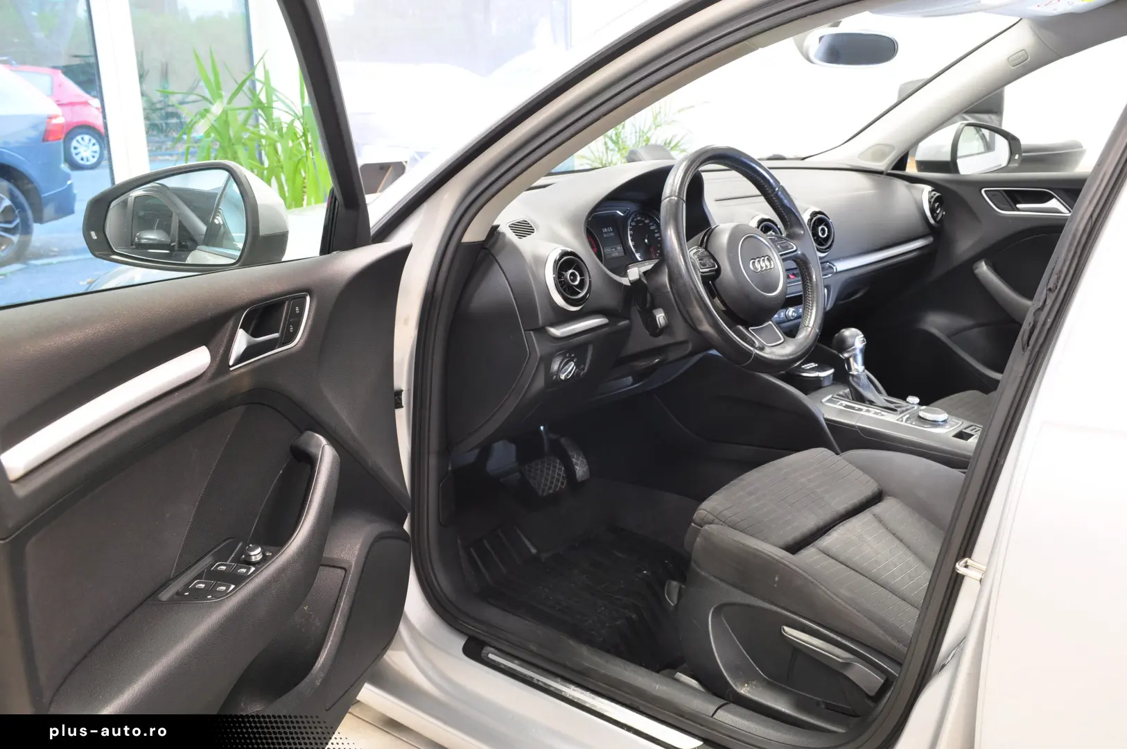 AUDI A3 HATCHBACK 5 USI