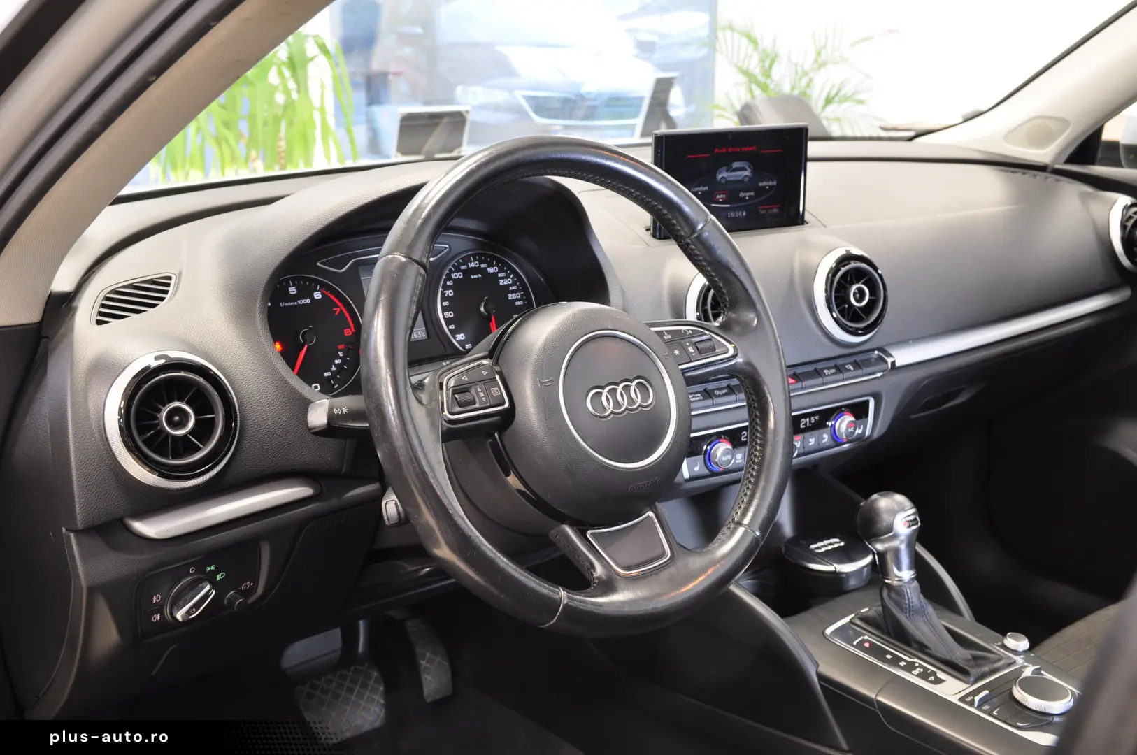 AUDI A3 HATCHBACK 5 USI