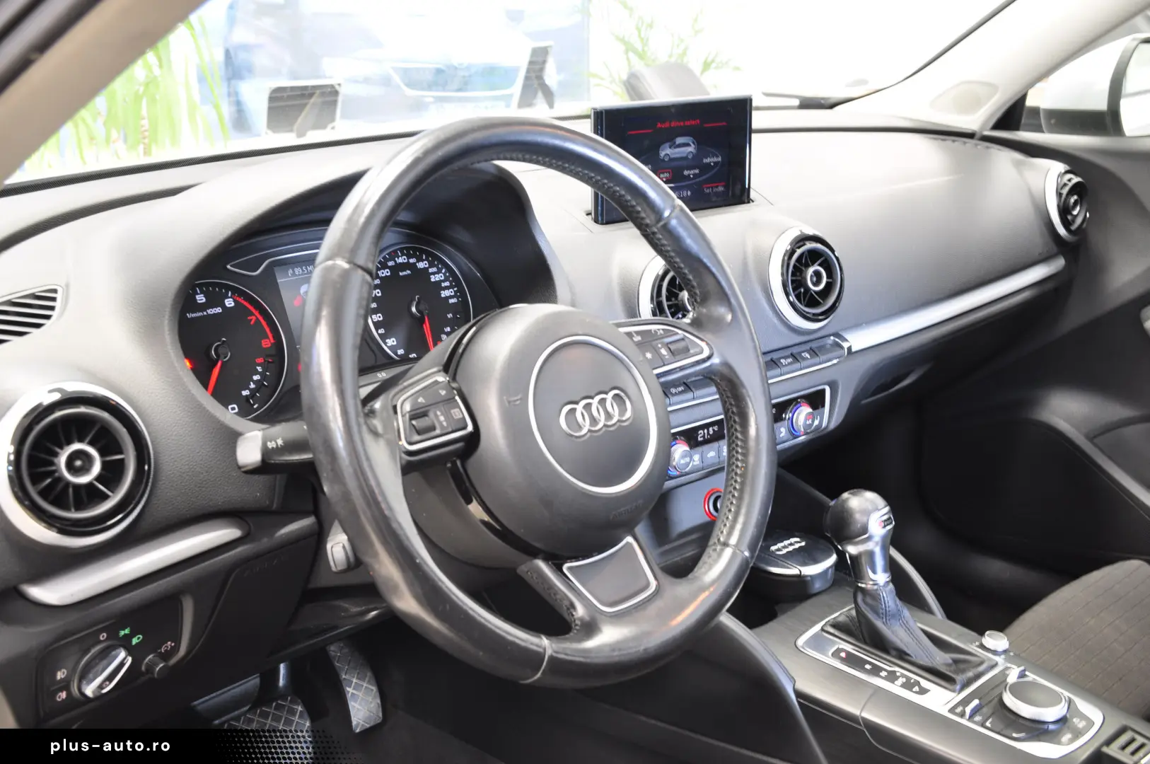 AUDI A3 HATCHBACK 5 USI