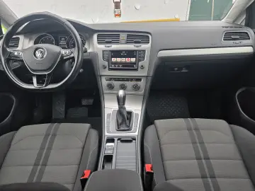 Volkswagen Golf 1.4 TGI  benzină   CNG  122 CP