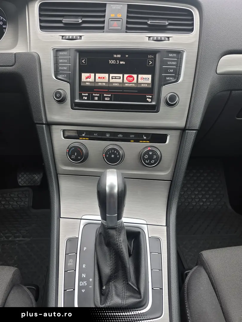 Volkswagen Golf 1.4 TGI  benzină   CNG  122 CP