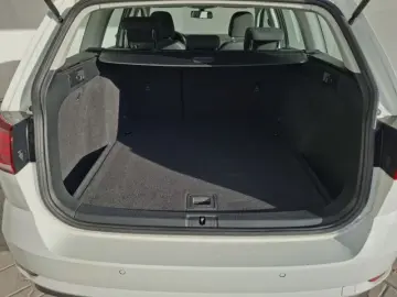 VOLKSWAGEN GOLF 1.0 TSI 115CP Trendline