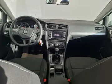 VOLKSWAGEN GOLF 1.0 TSI 115CP Trendline