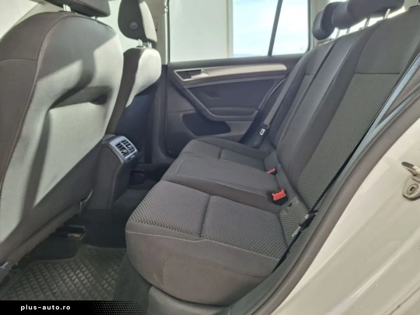 VOLKSWAGEN GOLF 1.0 TSI 115CP Trendline