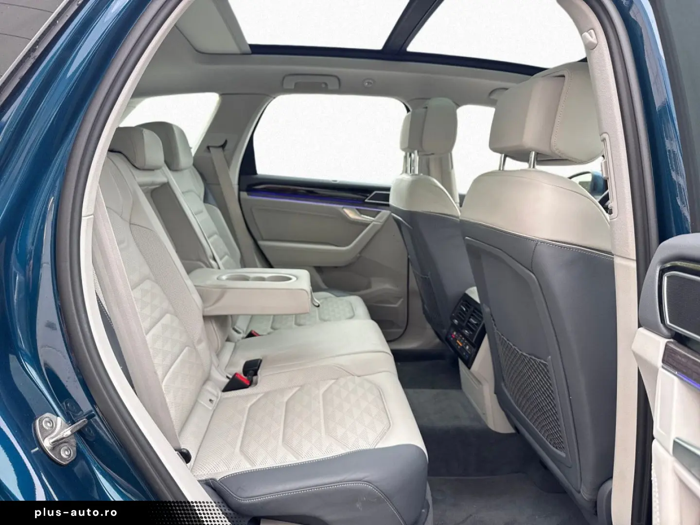 Touareg 3.0 V6 TSI 4M Elegance AHK Pano 360