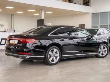 Audi A8 Long 60TFSIe 3.0 Plug-in Hybrid 4x4