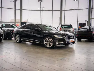 Audi A8 Long 60TFSIe 3.0 Plug-in Hybrid 4x4