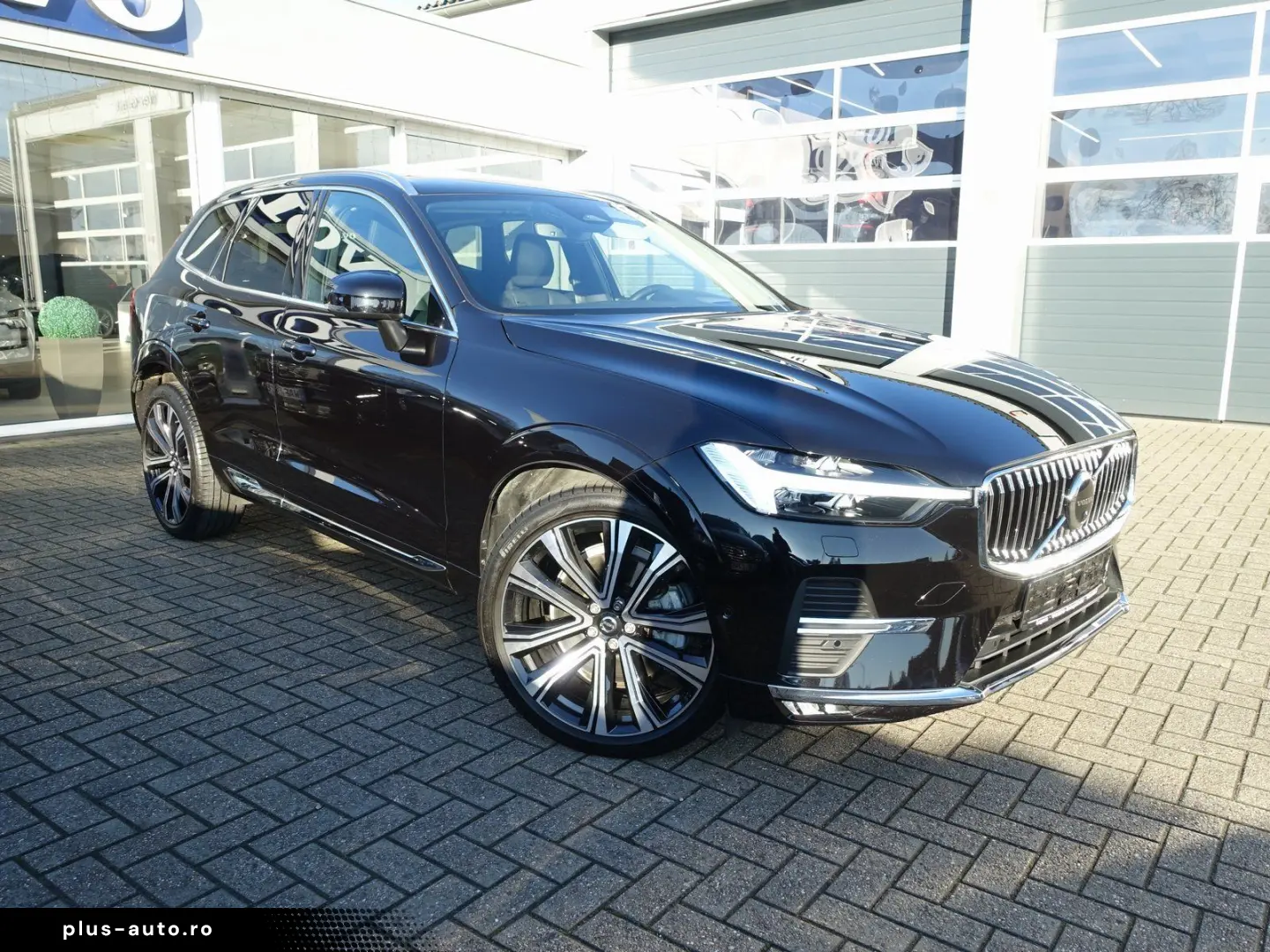 XC60 Ultimate B5 AWD Bright 360  FourC AHK StndH