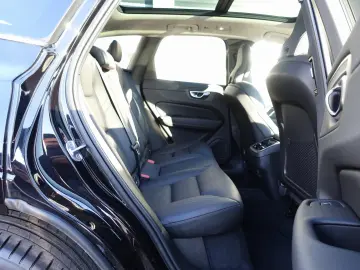 XC60 Ultimate B5 AWD Bright 360  FourC AHK StndH