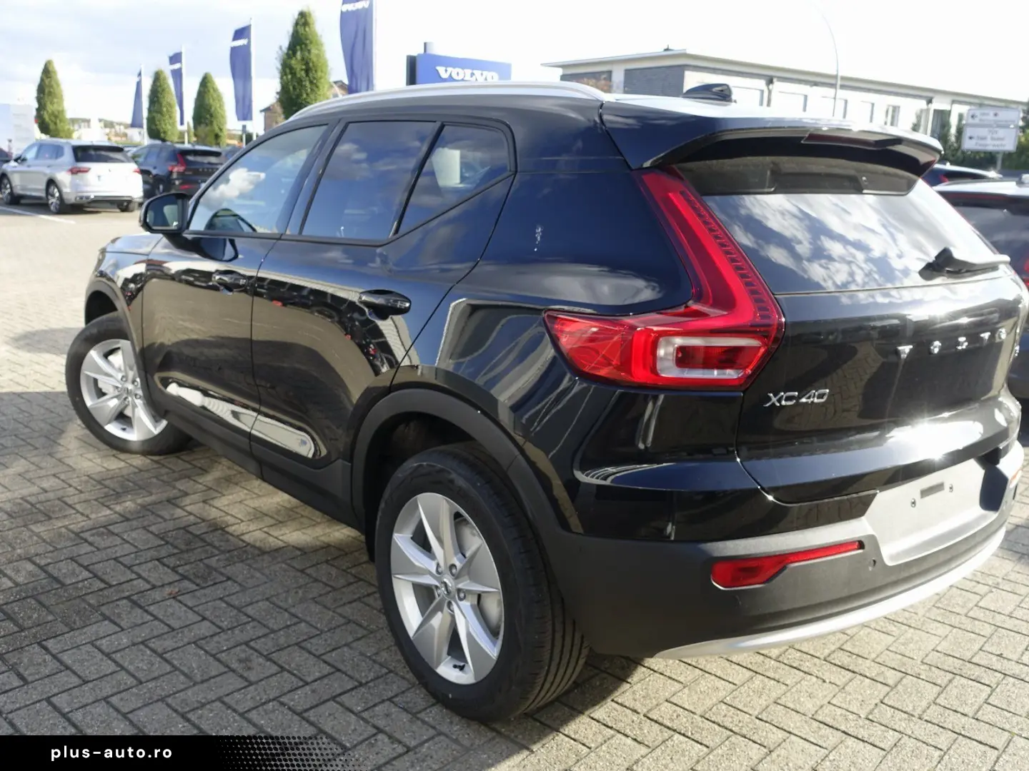 XC40 B3 Mild-Hybrid Benzin Core 360  BLIS