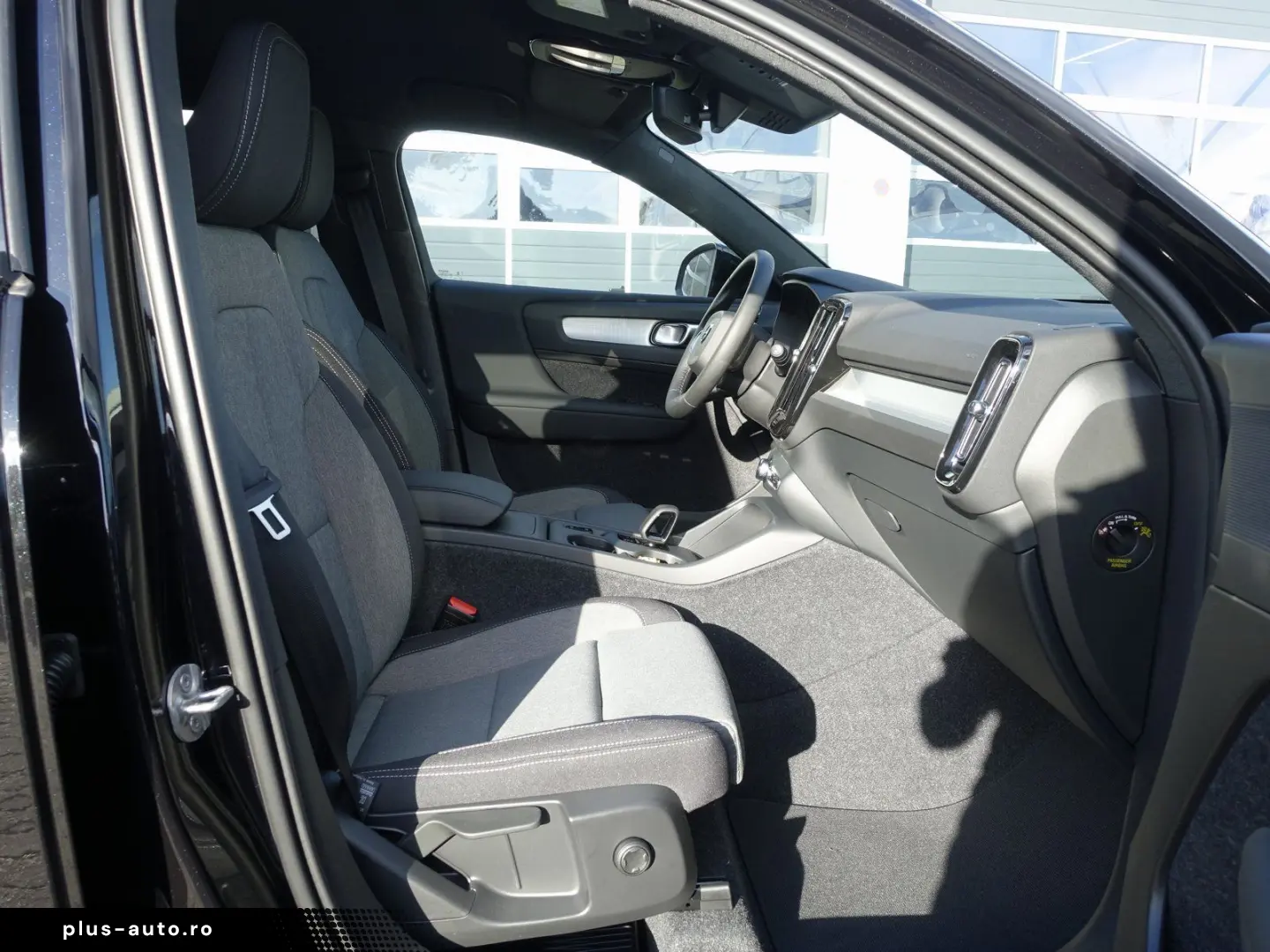 XC40 B3 Mild-Hybrid Benzin Core 360  BLIS