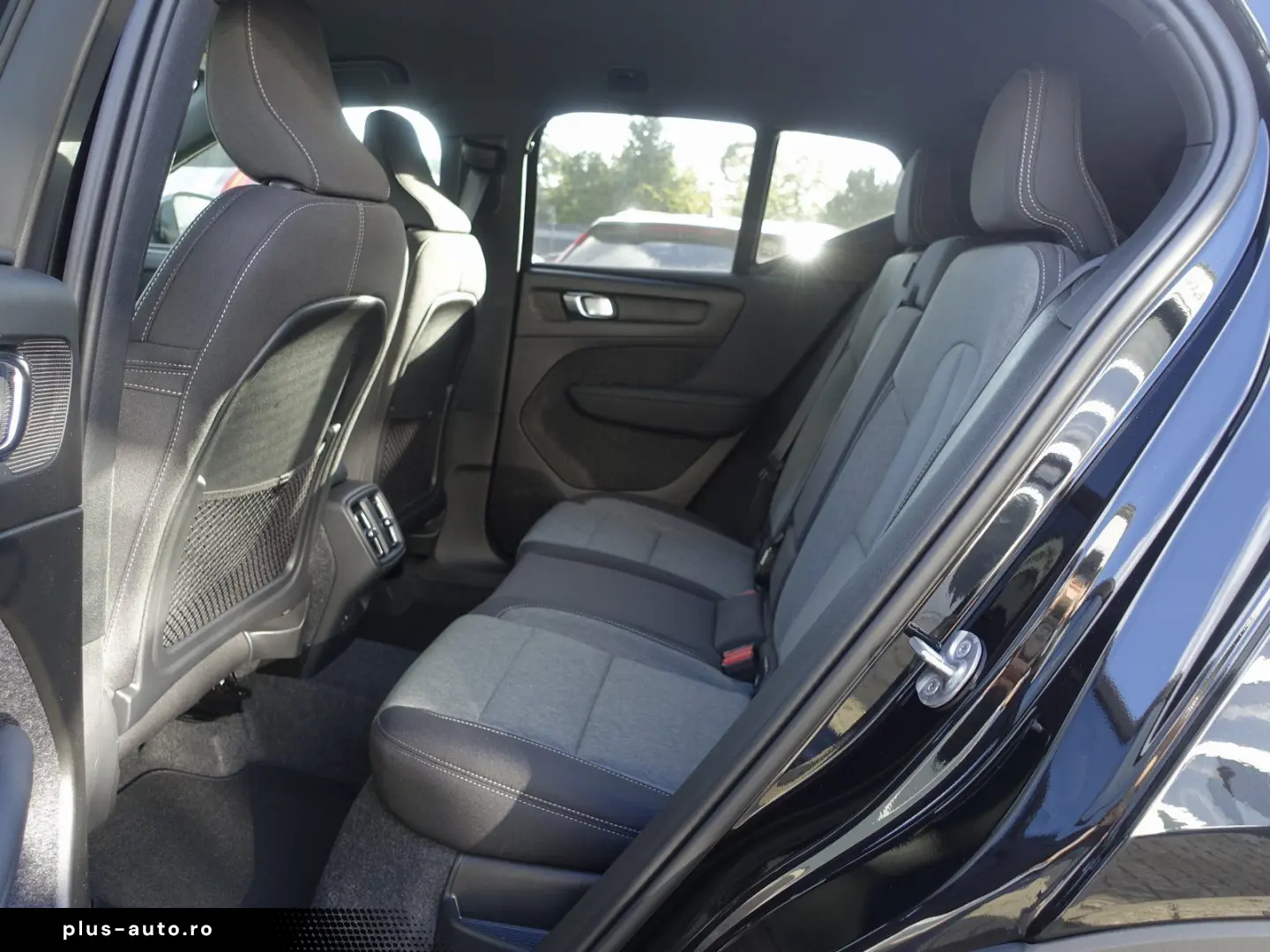 XC40 B3 Mild-Hybrid Benzin Core 360  BLIS