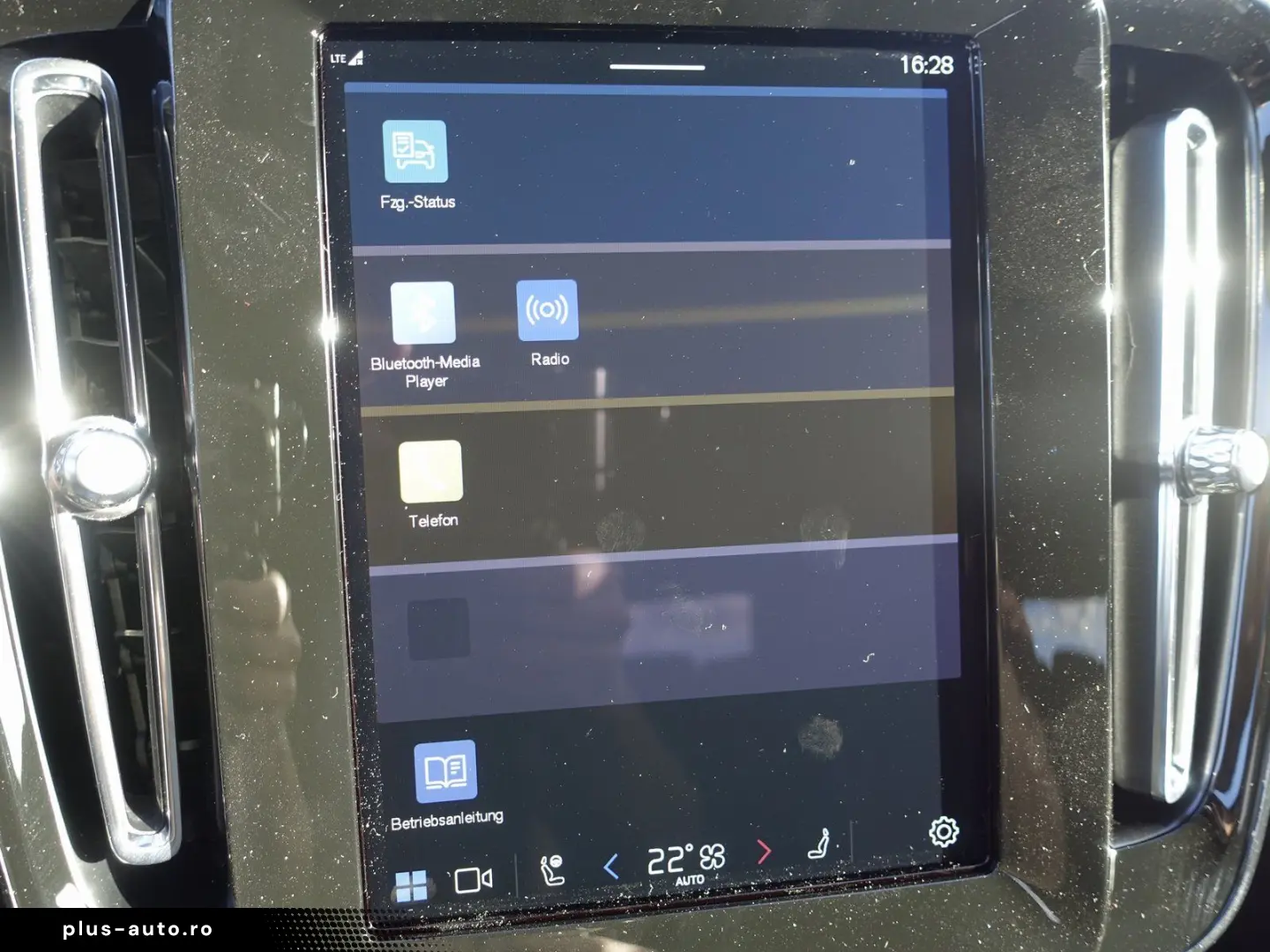 XC40 B3 Mild-Hybrid Benzin Core 360  BLIS